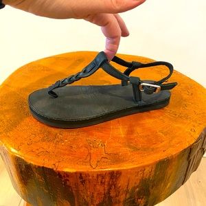 Kids Rainbow t-strap sandle